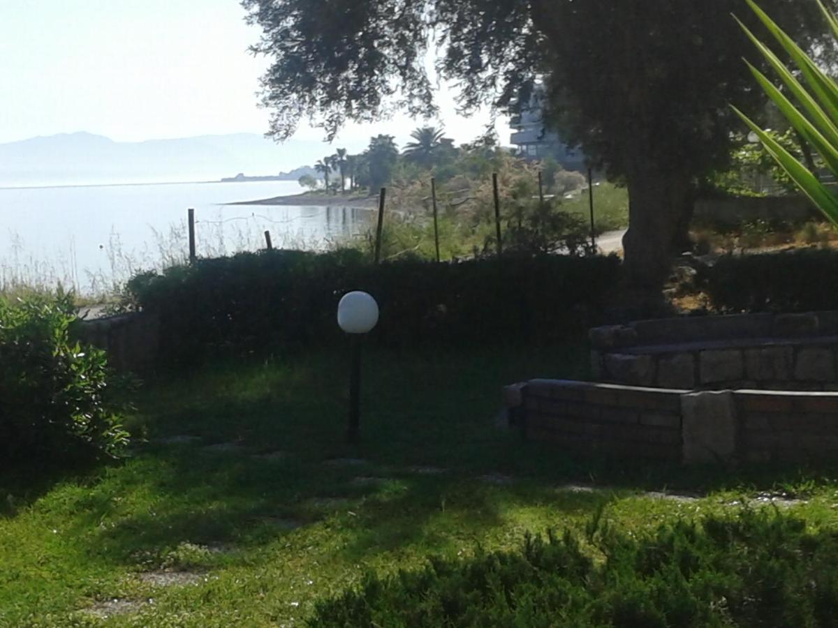 Mare E Monti1 Apartment กาเมนาวูร์ลา ภายนอก รูปภาพ